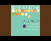 Bonnie Guitar - Topic