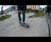mate skateboarding