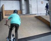 yeah, Falk trying tailwhips, me doing a footjamwhip and Nico is talking and laughing :D