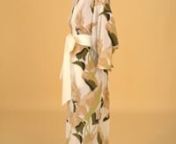 Olivia-von-Halle-Queenie-Nema-Crepe-de-Chine-Silk-Kimono-Style-Robe-White-Palm-Print-SS2266 from ss olivia