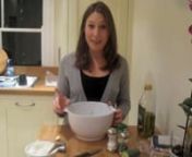 While visiting Parisa and Tim in London, Parisa shows me how to make a super-simple tzatziki.