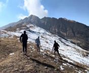 After a long trek to the summit, this trio decided to do a sprint race on a snowy mountain. Sadly, two of them lost their footing on a patch of snow and miserably landed on their butt.