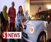 The Ministry of Youth and Sports (KBS) is collaborating with the National Youth Institute of Higher Skills (IKTBN) in Dusun Tua to introduce Hybrid and Electric Vehicle (EV)Maintenance courses starting February 2024, aimed to help young people become more competitive in the EV sector.&#60;br/&#62;&#60;br/&#62;At a press conference following a ceremony to officiateIKLBS Technical and Vocational Education and Training (TVET) as the pioneering institution for Hybrid and EV courses on Thursday (April 4), minister Hannah Yeoh alsoemphasised KBS’ commitment to providing high-quality courses aligned with the latest technological advancements, to make sure young people are competitive and relevant in the job market, meeting industry demands.&#60;br/&#62;&#60;br/&#62;WATCH MORE: https://thestartv.com/c/news&#60;br/&#62;SUBSCRIBE: https://cutt.ly/TheStar&#60;br/&#62;LIKE: https://fb.com/TheStarOnline