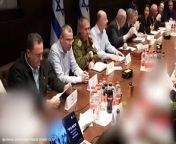 An Israeli official accused Prime Minister Benjamin Netanyahu of deliberately blocking a ceasefire agreement with the military wing of Hamas in the Gaza Strip.&#60;br/&#62;&#60;br/&#62;According to the official, a ceasefire agreement could actually be reached in just a few days.&#60;br/&#62;&#60;br/&#62;However, Netanyahu called for a comprehensive review of the deal. This is contrary to the offer from Egypt as a mediator.&#60;br/&#62;According to Anadolu Agency, Netanyahu&#39;s office has not yet spoken out about this accusation.&#60;br/&#62;&#60;br/&#62;On Friday, an Egyptian envoy arrived in Tel Aviv to discuss a possible ceasefire.&#60;br/&#62;&#60;br/&#62;Al Qahera reported that there were significant developments and ceasefire talks.&#60;br/&#62;&#60;br/&#62;Meanwhile, Kan said the Egyptian envoy believed that now was the last chance to return the hostages from Gaza.&#60;br/&#62;&#60;br/&#62;White House National Security Adviser Jake Sullivan said new efforts by Qatar and Egypt were underway to realize a deal between Hamas and Israel.&#60;br/&#62;&#60;br/&#62;Sullivan said there was new momentum in the talks regarding a prisoner exchange deal. However, he did not reveal the details.&#60;br/&#62;On the other hand, Israeli Finance Minister Bezalel Smotrich reportedly threatened to resign if Netanyahu accepted Egypt&#39;s offer.&#60;br/&#62;&#60;br/&#62;Hamas on Saturday admitted that it had received Israel&#39;s official response regarding the proposed ceasefire.