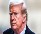 Donald Trump's repeated blunders have doctors worried he might be suffering from dementia from doctor নার্স
