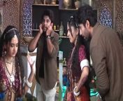 Dhruv Tara Samay Se Sadi Se Pare Update: What will Suryapratap do after seeing Dhruv &amp; Tara close? Surypratap and Bhabosa were shocked to see Tara. Watch Video to know more...For all Latest updates on TV news please subscribe to FilmiBeat. &#60;br/&#62; &#60;br/&#62;#DhruvTaraSerial #SabTV #DhruvTara #DhruvTaraOnLocation&#60;br/&#62;~PR.133~ED.141~