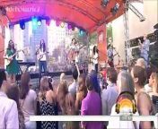 Jason Mraz performing his new hit Lucky on Today Show Concert