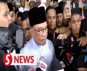 Prime Minister Datuk Seri Anwar Ibrahim has denied Opposition claims that its members of parliament will only be given allocations if they pledged support for his leadership. &#60;br/&#62;&#60;br/&#62;Anwar told reporters after attending Friday prayers that discussions were more focused on ensuring government stability and economic growth.&#60;br/&#62;&#60;br/&#62;WATCH MORE: https://thestartv.com/c/news&#60;br/&#62;SUBSCRIBE: https://cutt.ly/TheStar&#60;br/&#62;LIKE: https://fb.com/TheStarOnline
