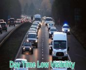 In this video&#39;s Showing the cars and vehicles Moving very slowly under a very low visibility climate condition......