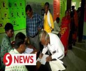 Voting kicked off in India’s restive Kashmir valley and other states such as West Bengal and Bihar on Monday (May 13) for the fourth phrase of the country’s seven-week long general election. &#60;br/&#62;&#60;br/&#62;WATCH MORE: https://thestartv.com/c/news&#60;br/&#62;SUBSCRIBE: https://cutt.ly/TheStar&#60;br/&#62;LIKE: https://fb.com/TheStarOnline